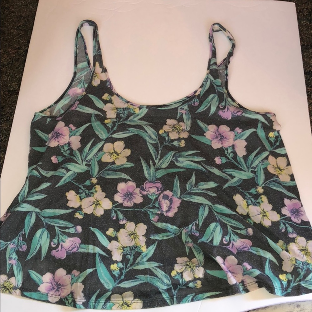 Tank top! American eagle